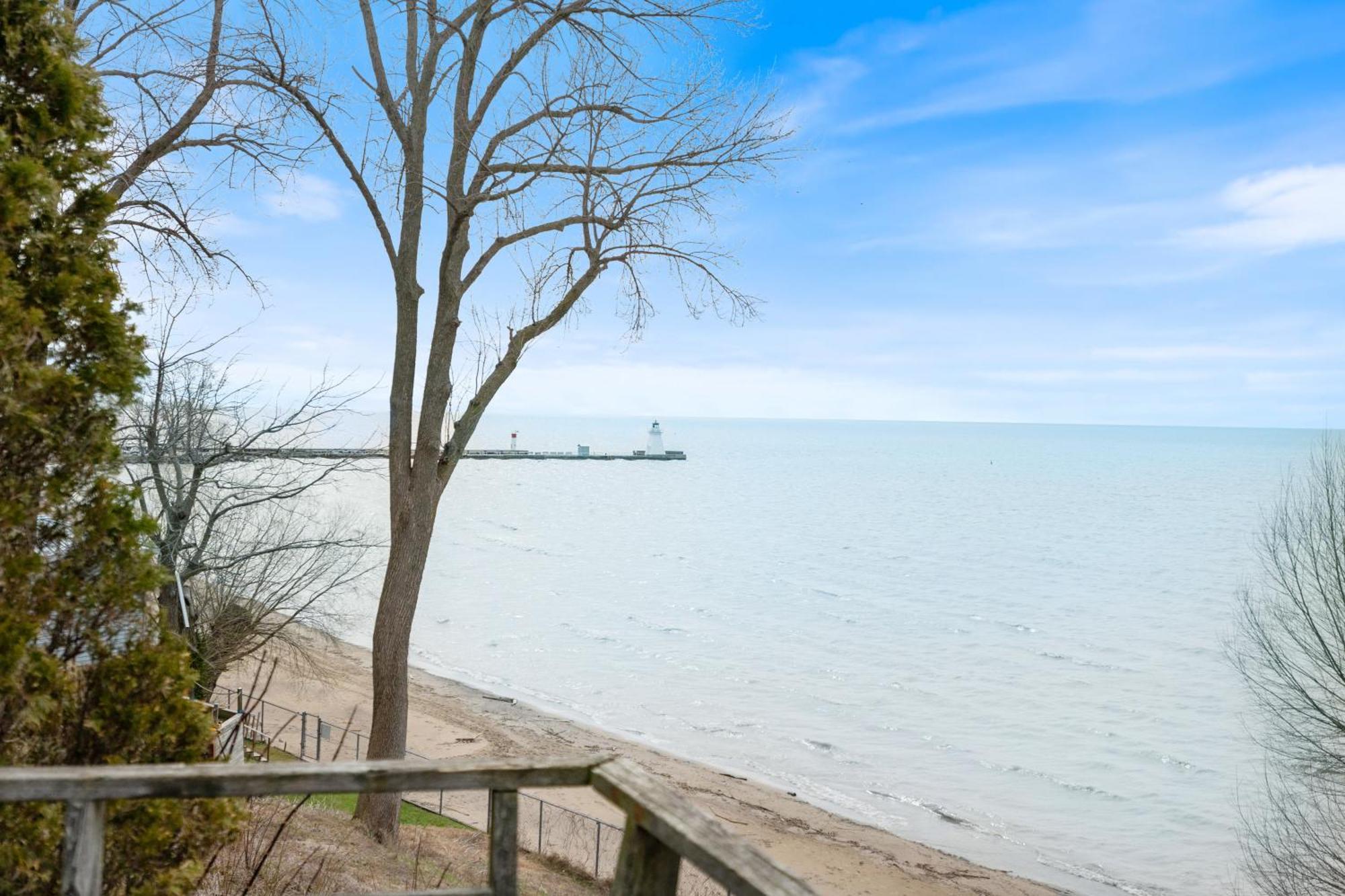 Luxe Lodges On Lake Erie Port Dover Dış mekan fotoğraf