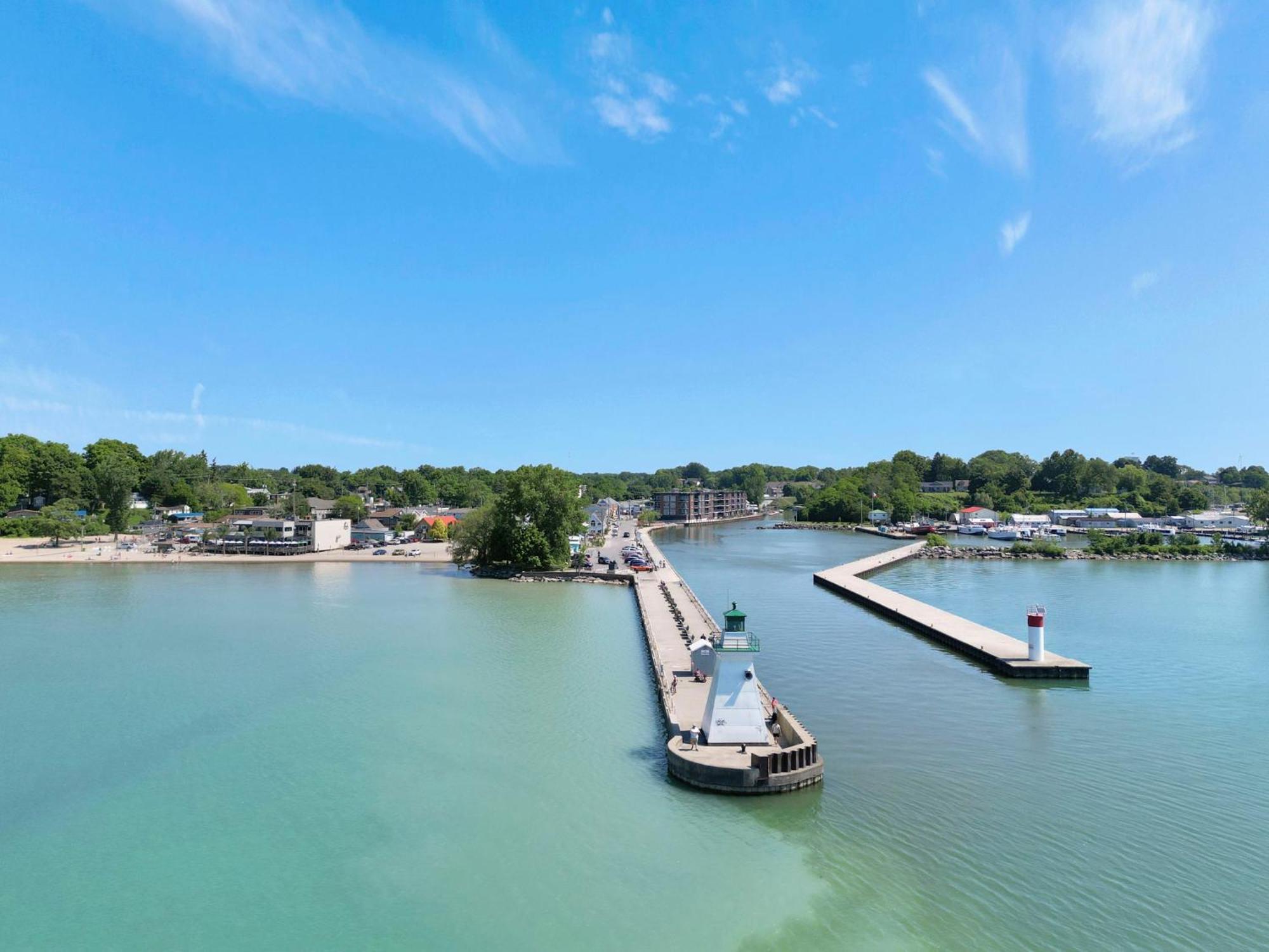 Luxe Lodges On Lake Erie Port Dover Dış mekan fotoğraf
